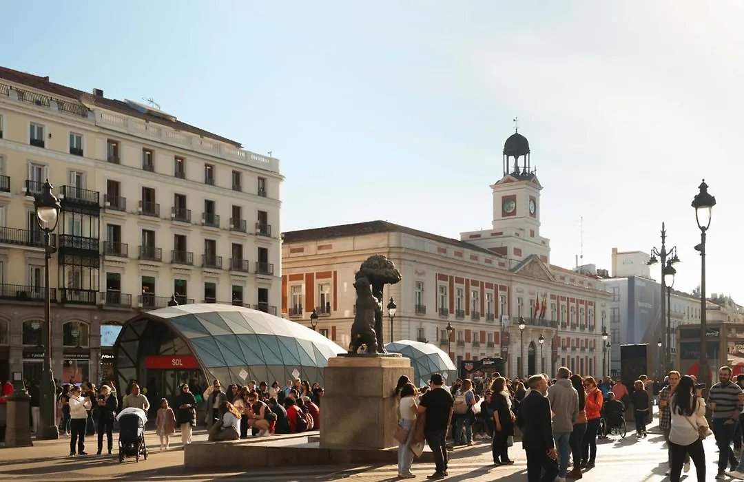 Limehome Madrid Sol-1