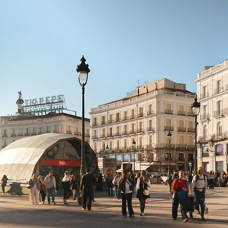 Limehome Madrid Sol-3